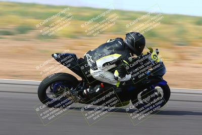 media/Apr-30-2023-CRA (Sun) [[020fcf5d43]]/Race 14-400 Expert-Amateur Superbike/